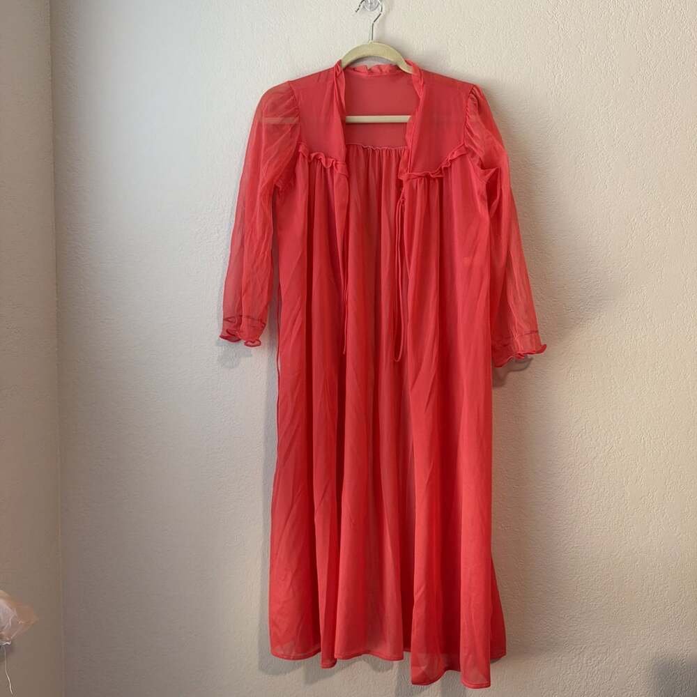 Vintage 1960s Movie Star Boudior Red Nylon Sheer Chiffon Open Robe